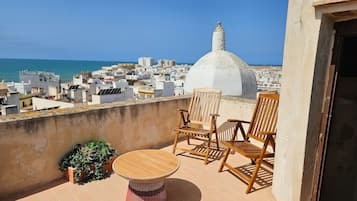 Superior-Doppelzimmer | Schreibtisch, laptopgeeigneter Arbeitsplatz, Verdunkelungsvorhänge