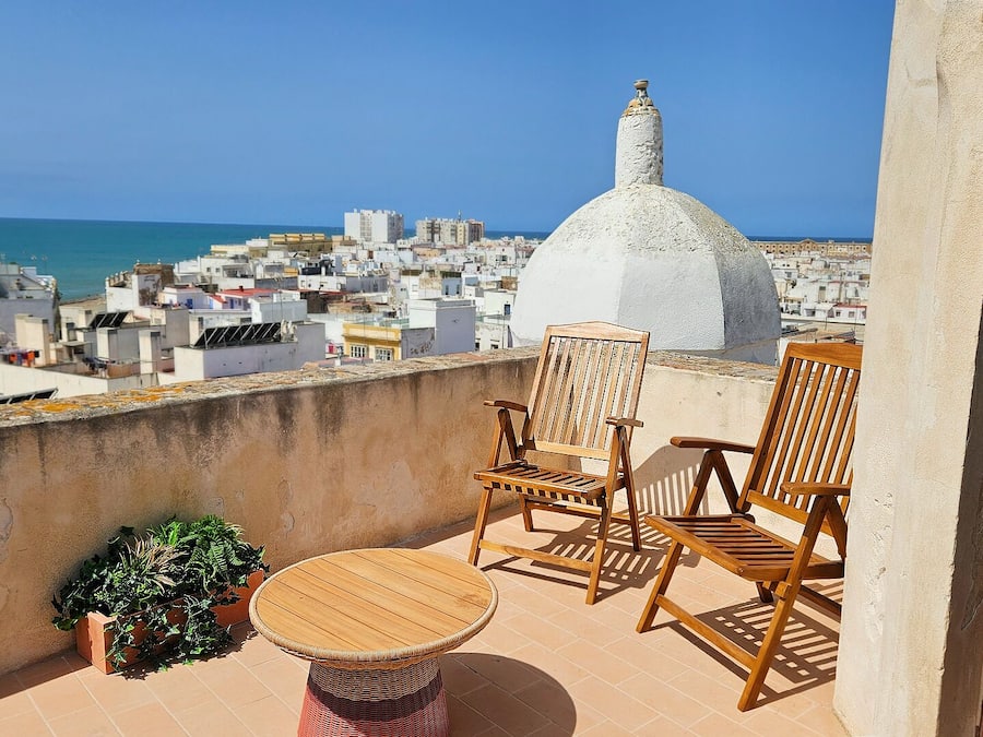 Superior Double Room | Desk, laptop workspace, blackout drapes, iron/ironing board