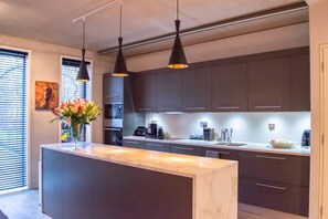 Four, plaque de cuisson, lave-vaisselle