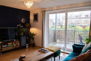 电视、流媒体服务