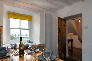Dining - Farmhouse w/ fire pit, log burner, stunning views & dining room (Tywyn)