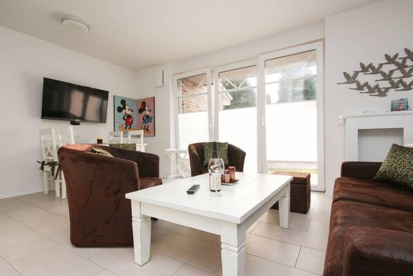 Apartment | Wohnzimmer | Flachbildfernseher