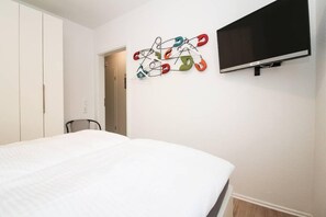 Apartment | 1 bedroom, iron/ironing board, free WiFi, bed sheets - Leystuuv (Krummhoern)
