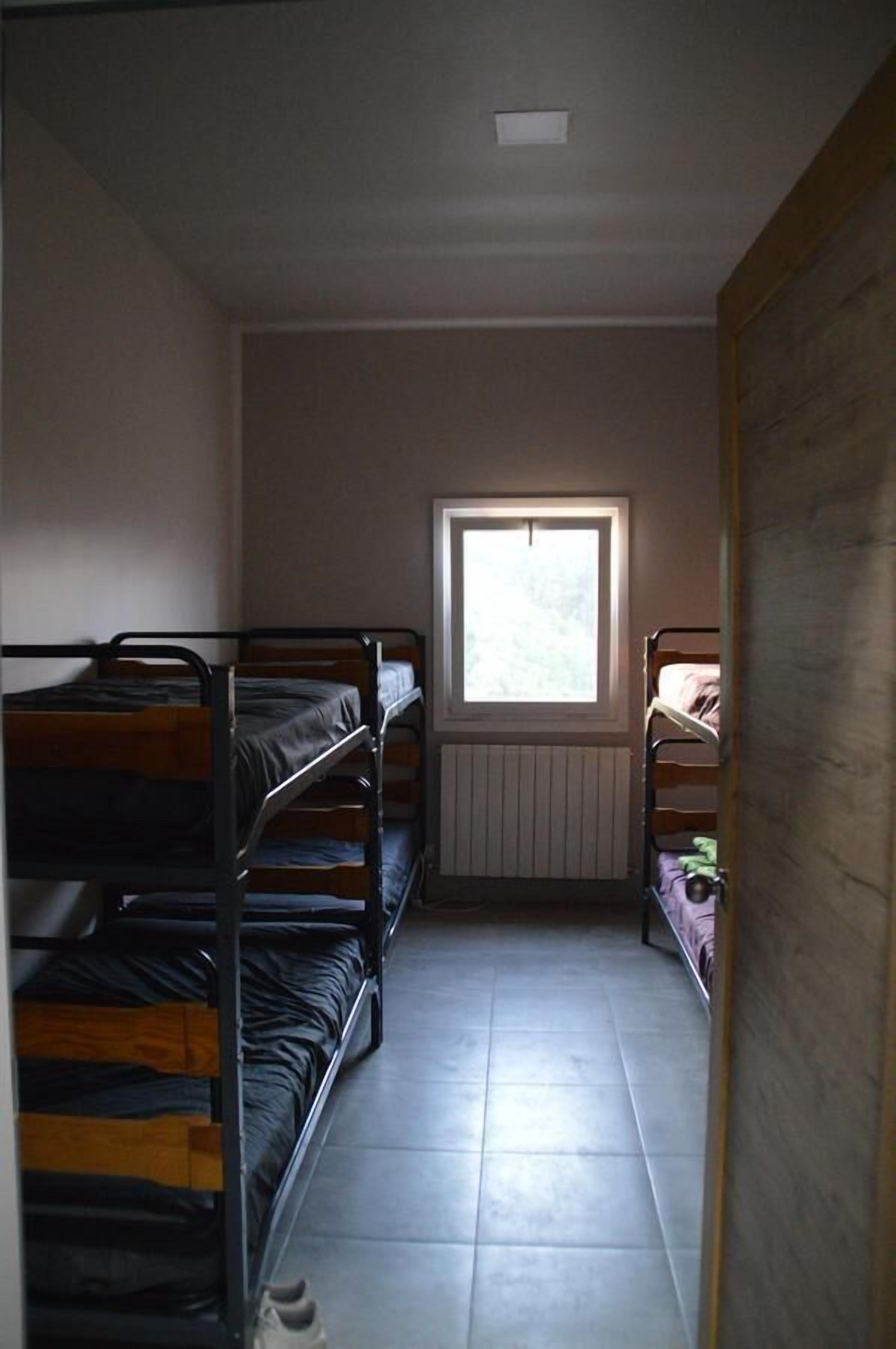 Free wired internet, bed sheets