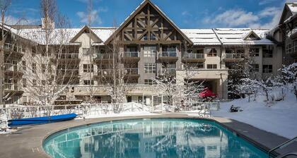 Luxury Ski-in/out 1Br/1Ba - 3Hot Tub`s & Pool