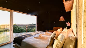 Panoramic Domes | Ylelliset vuodevaatteet, yksilöllisesti sisustettu