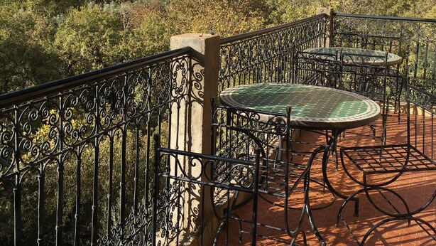 Balcony - Auberge Restaurant La Petite Gorge (Toudgha El Oulia)
