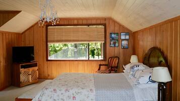 5 chambres, fer et planche à repasser, draps fournis