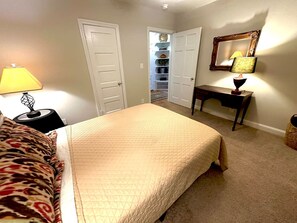 1 bedroom, desk, iron/ironing board, WiFi
