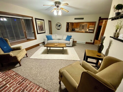 Serenity Cottage at Mineral Point