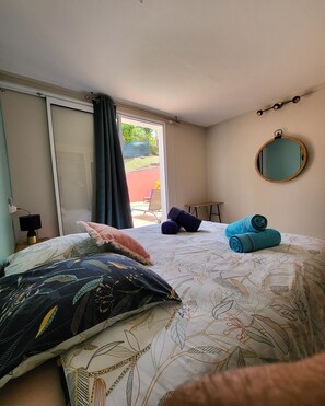 2 bedrooms, iron/ironing board, free WiFi, bed sheets - T3 with access and view Private Pool, Classified *** (Trois-ilets)