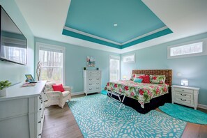 6 bedrooms, desk, free WiFi