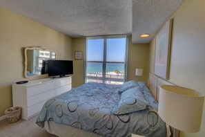 Condo, 1 Bedroom