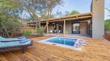 Villa Supérieure, 2 chambres | Terrasse/Patio