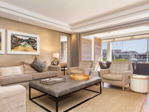 Interior detail - Ocean & Marina apartments (Cape Town)