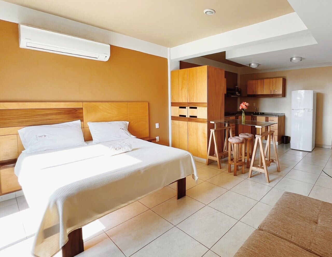 Standard Room | In-room safe, blackout curtains, iron/ironing board, free WiFi