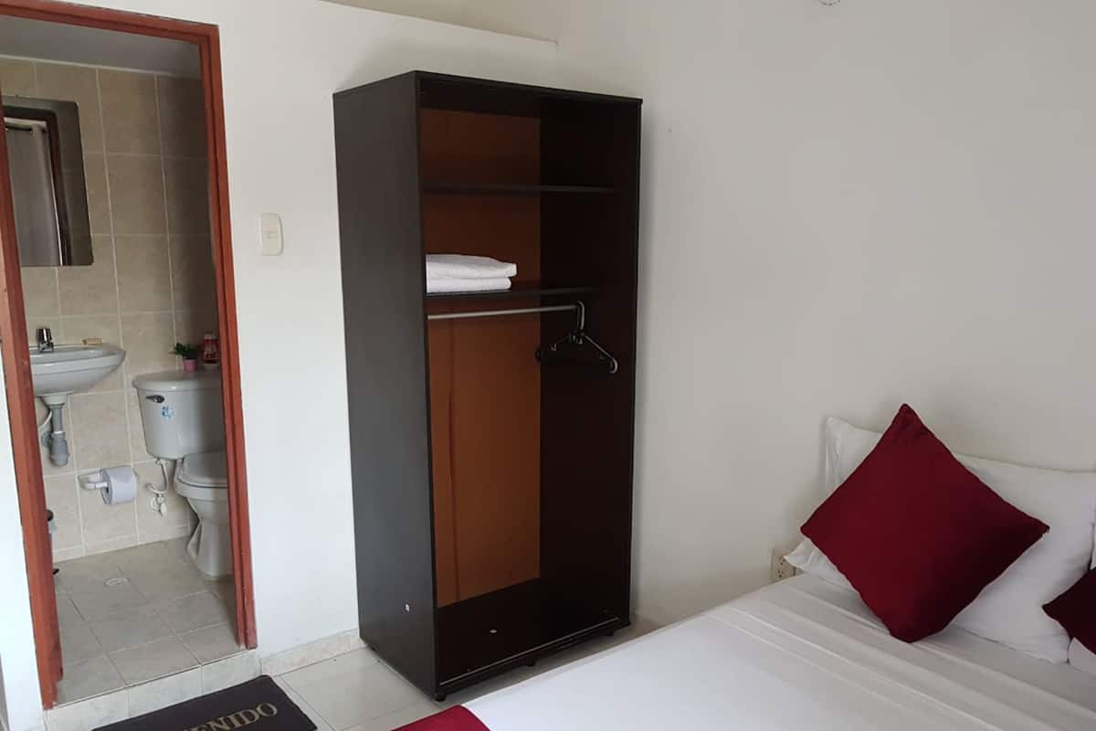 Habitacion Florida | Wifi gratis y ropa de cama