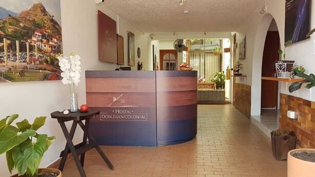 Reception - Hotel Don Juan Colonial (Floridablanca)