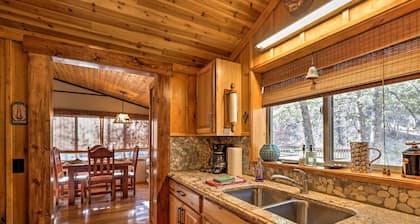 Relax with peaceful river views and wildlife sightings. A perfect retreat.