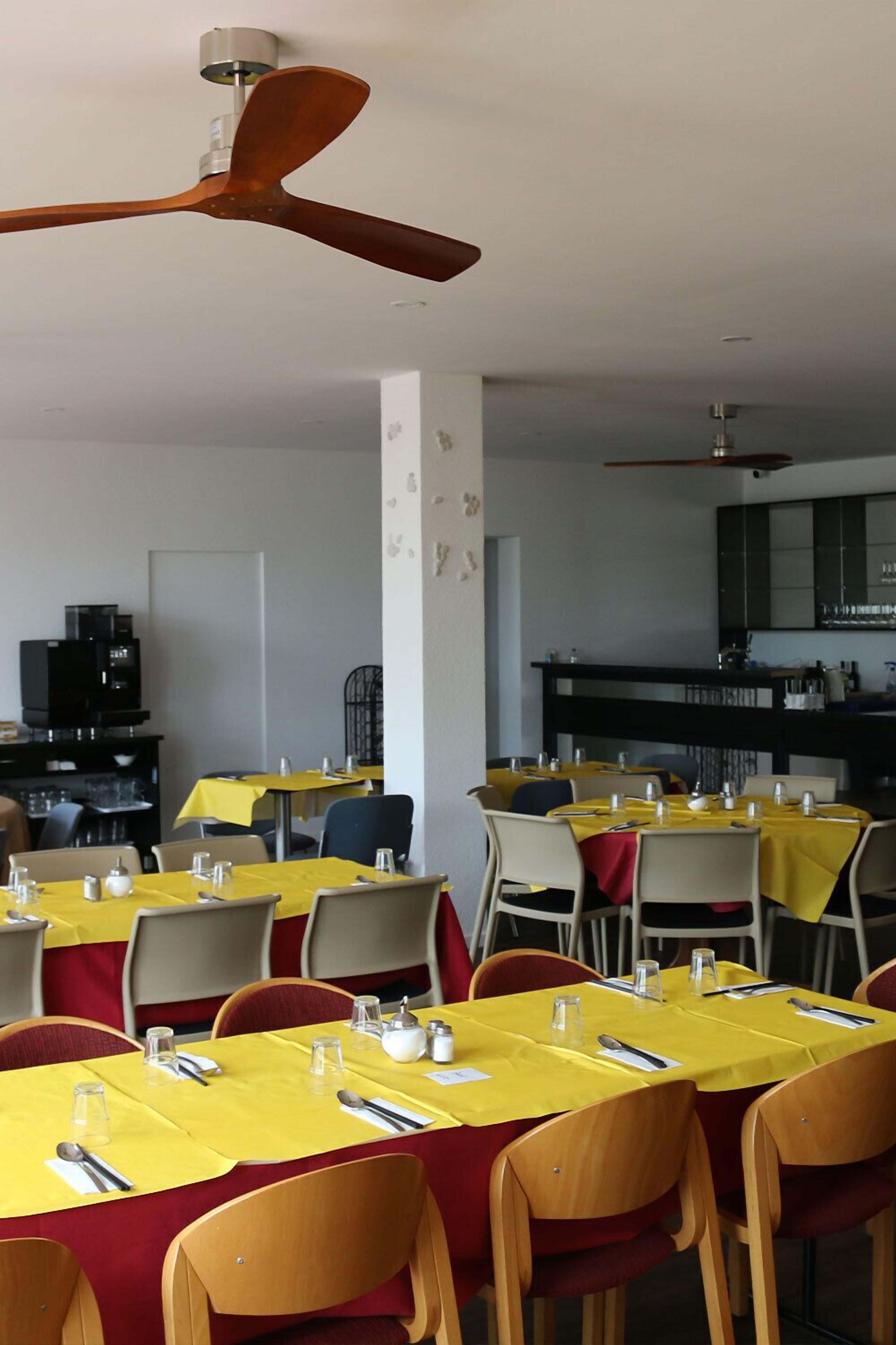 daily buffet breakfast (eur 15 per person)
