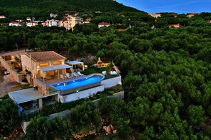 Exterior - Horizon Blue Luxury 3bedroom Villa with stunning views (Ag. Kiriaki, Parga)