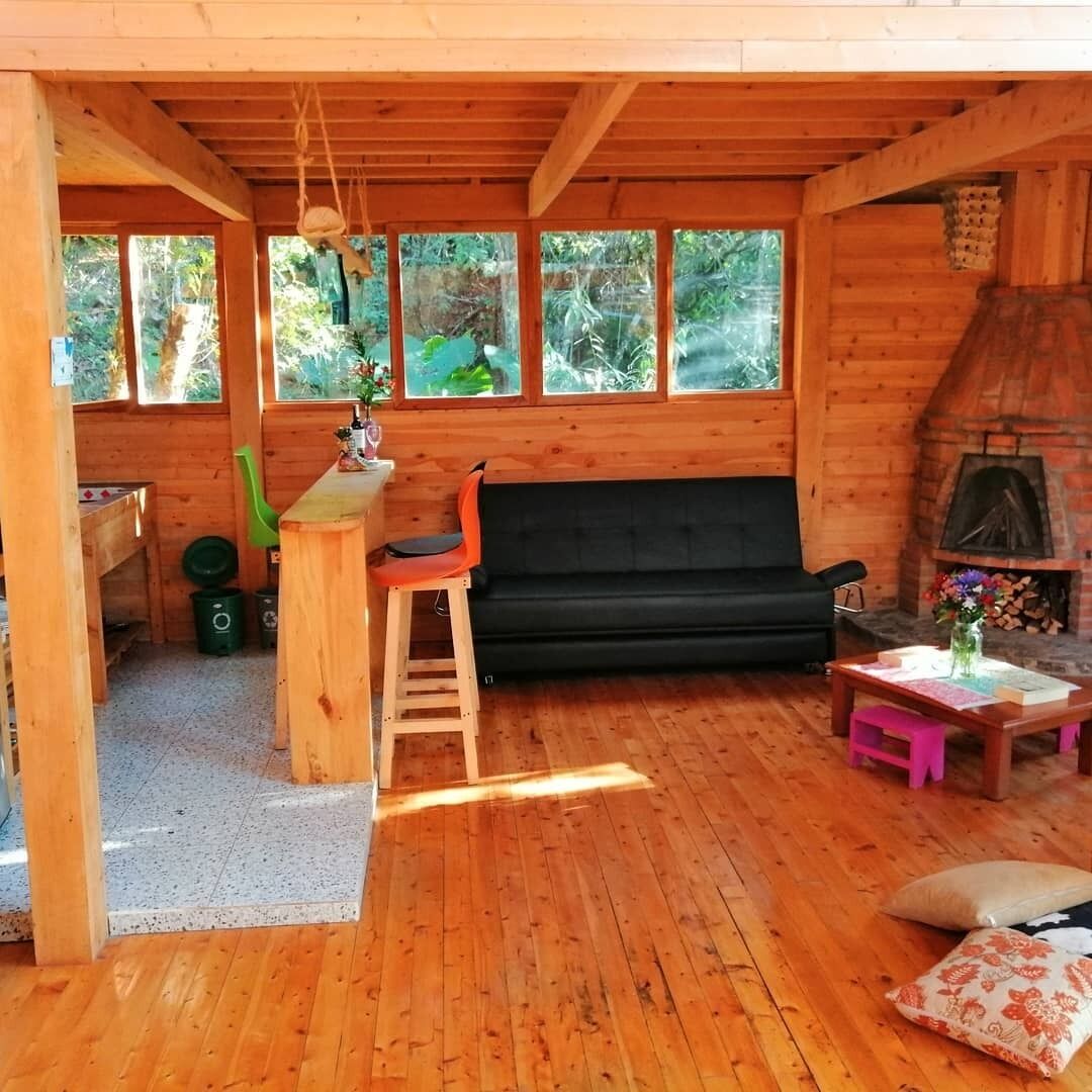 Cabana superior, sacada, vista para a montanha (Black Maria) | Área de estar