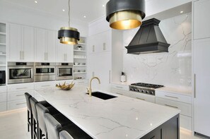 Ferienhaus, 5 Schlafzimmer | Eigene Küche | Mikrowelle, Rührgerät