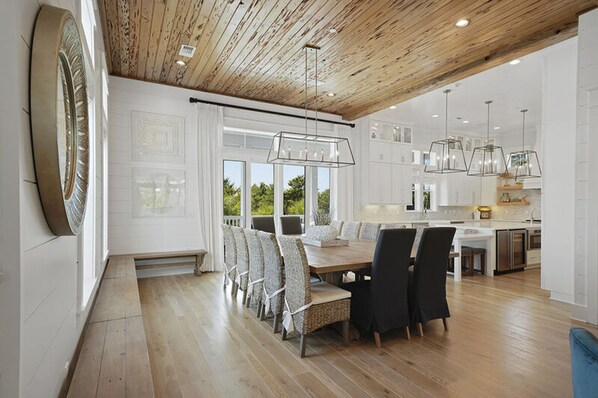 House, Multiple Beds | Private kitchen