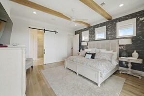 Casa, varias camas | 7 habitaciones, decoración personalizada y muebles diferentes 