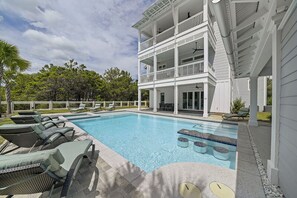 House, Multiple Beds | Pool