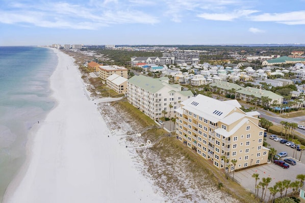 Condo, 3 Bedrooms | Beach