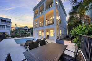 Ferienhaus, 6 Schlafzimmer | Pool | Außenpool