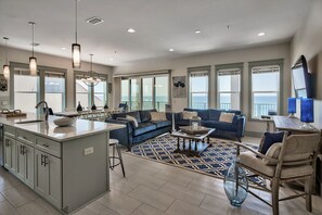 Duplex, Multiple Beds | Living room | Flat-screen TV - Luna Plata by Five Star Properties (Destin)
