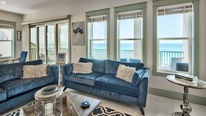 Unclassified image, 5 of 41, button - Luna Plata by Five Star Properties (Destin)