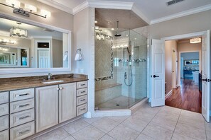 House, 4 Bedrooms | Bathroom | Towels - Ocean Escape by Five Star Properties (Destin)