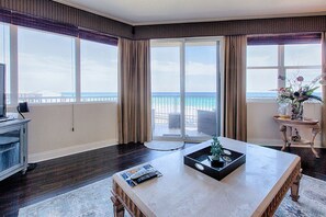 Condo, 3 Bedrooms | Living room | Flat-screen TV