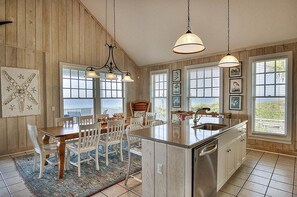 Ferienhaus, 5 Schlafzimmer | Eigene Küche | Mikrowelle, Wasserkocher mit Kaffee-/Teezubehör