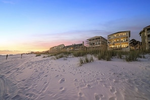 Beach - Destiny Shores by Five Star Properties (Destin)