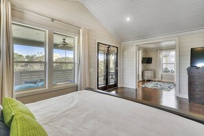 House, 5 Bedrooms - Out of the Blue by Five Star Properties (Destin)