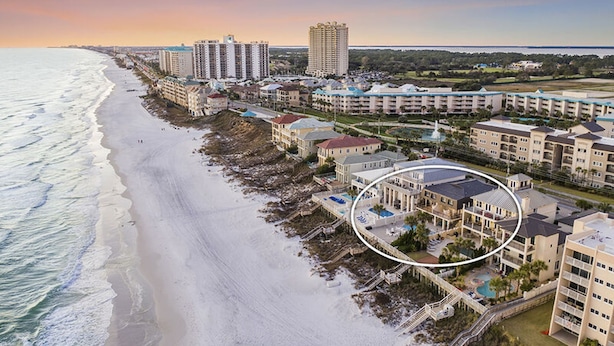 House, Multiple Beds | Beach | On the beach - Beach Funatics by Five Star Properties (Miramar Beach)