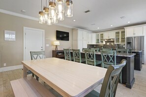 منزل - ٥ غرف نوم | تناول الطعام