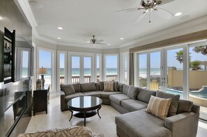 獨棟房屋, 多張床 | 客廳 | 平面電視、壁爐