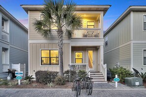 Exterior - Beach Nest by Bliss Beach Rentals (Santa Rosa Beach)