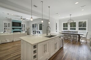 House, Multiple Beds | Private kitchen