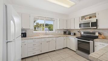 獨棟房屋, 4 間臥室 | 私人廚房 | 微波爐