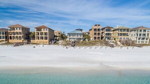 House, 4 Bedrooms | Beach | On the beach - Bella Luna by Five Star Properties (Destin)