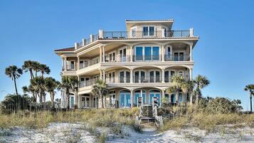 Rumah, Beberapa Tempat Tidur | Eksterior