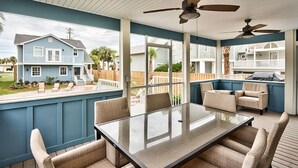 House, Multiple Beds | Property grounds - Bottoms Up by Five Star Properties (Destin)