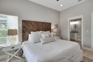 House, Multiple Beds