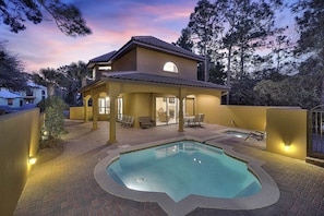 House, 6 Bedrooms | Pool